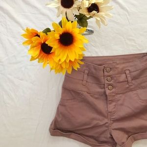 High-waisted Shorts!